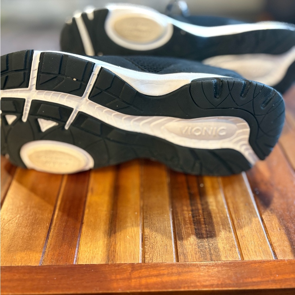 Vionic Black Mesh Athletic Shoes with White Laces - Picture 7 of 7